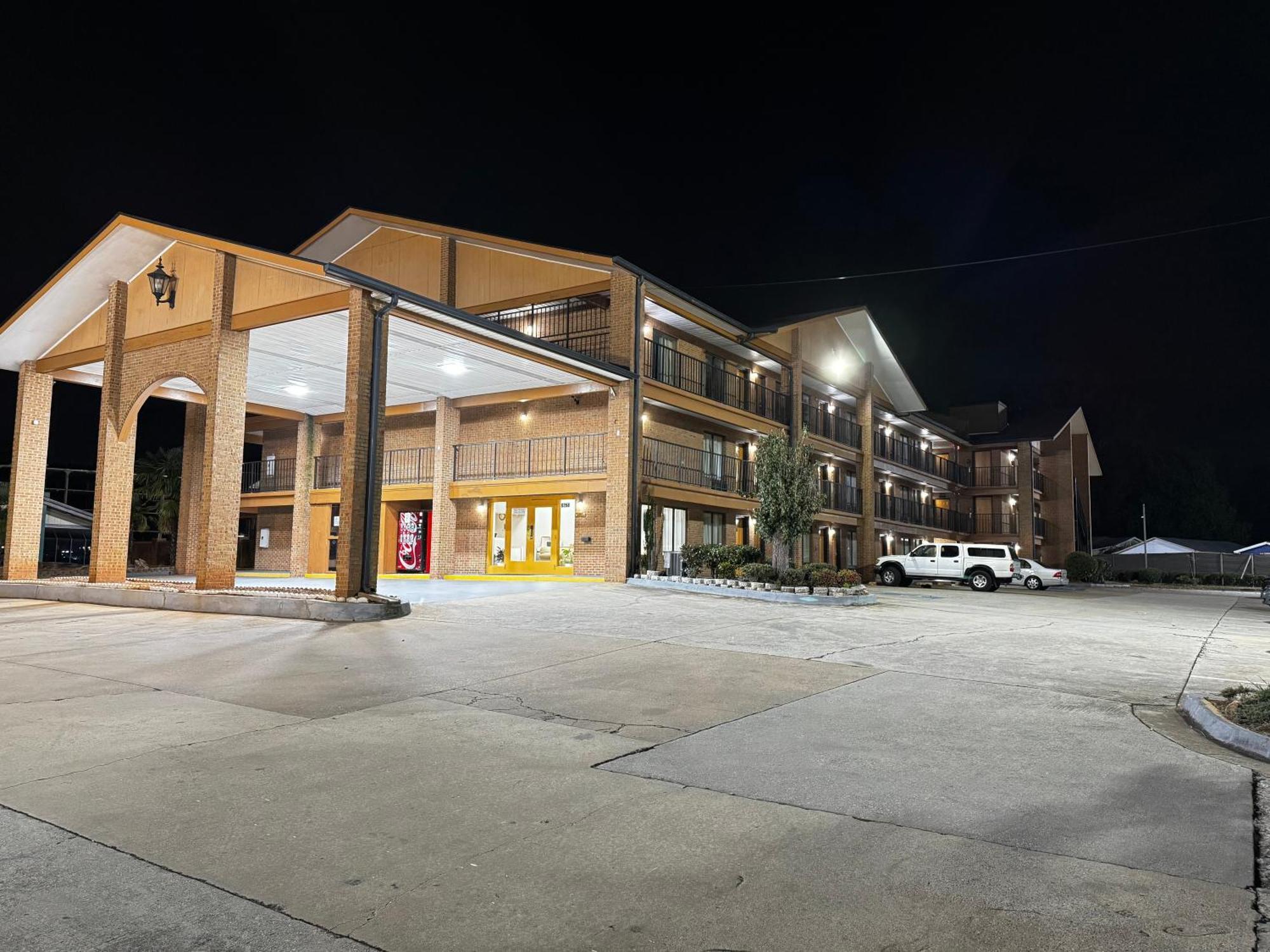 American Inn And Suites - Atlanta Airport Jonesboro I-75 Exterior photo